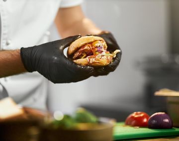 Cuánto cobrará con todo el aumento en paritarias un trabajador en blanco de una cadena de comida rápida