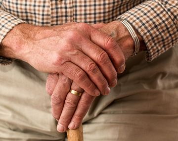 Descubrió que su abuelo tenía una familia paralela por una prueba de ADN