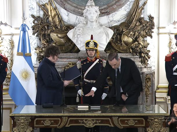 Cómo quedaría conformada la Jefatura de Gabinete de Manuel Adorni: ojo de halcón y poder renovado