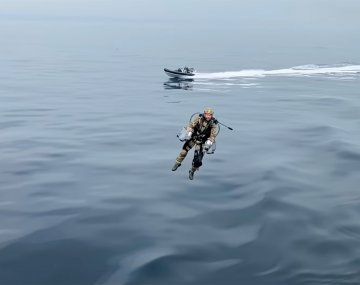 Y un día el hombre logró volar sin alas: el futuro llegó