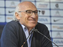 carlos bianchi hablo sobre la chance de volver a dirigir a velez carlos bianchi hablo sobre la chance de volver a dirigir a velez