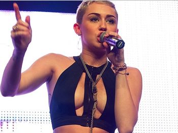 Esta actriz y cantante estuvo a un cierre del destape