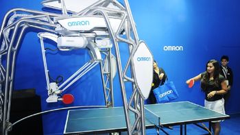 FORPHEUS, el primer robot instructor de ping pong FORPHEUS, el primer robot instructor de ping pong