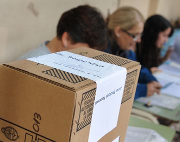 Autoridad de mesa: abrieron la inscripción