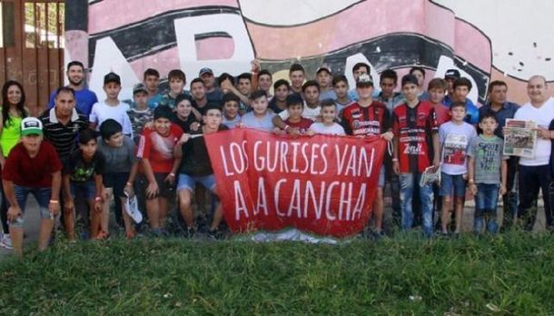 La barra de Patronato le pegó a unos nenes de una escuelita de fútbol