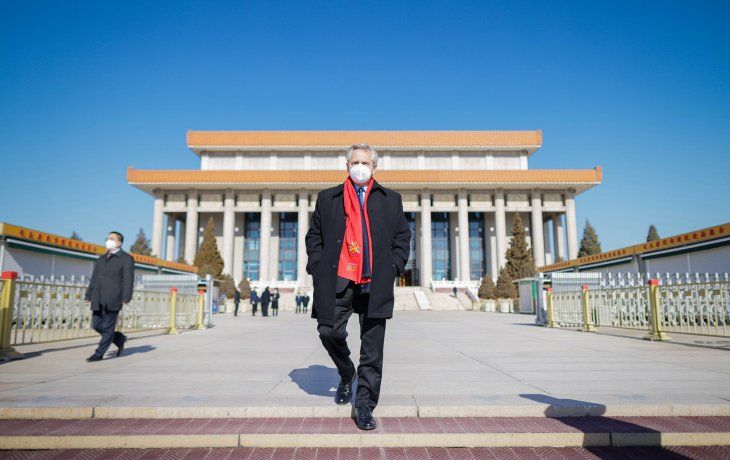 China respaldó al país en sus esfuerzos para preservar la estabilidad económica y financiera