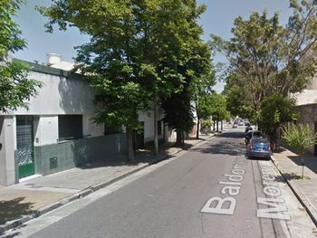 Asaltaron a una abuela y se llevaron un importante botín