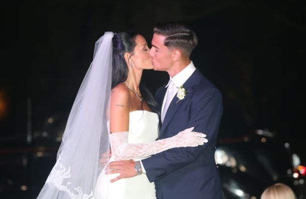 Oriana Sabatini y Paulo Dybala celebraron el casamiento del año.