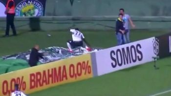 un festejo malogrado: salto las vallas y se cayo en un pozo un festejo malogrado: salto las vallas y se cayo en un pozo