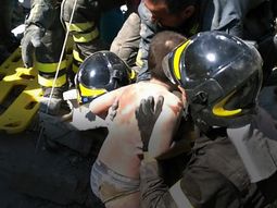 Así rescataron a los niños entre los escombros