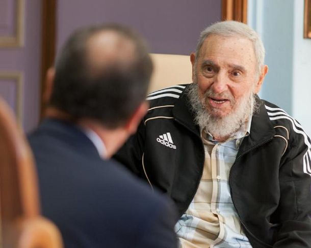 Mirá las fotos del encuentro entre Fidel Castro y el presidente de Francia