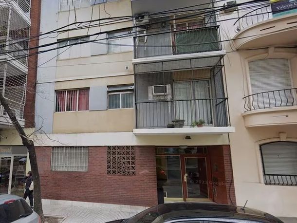 Cuánto cuesta el departamento de Beatriz Sarlo, que está en disputa entre su portero y su exmarido