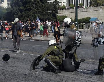 La huelga en Grecia terminó con disturbios y 50 detenidos