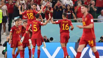 un entrenamiento con publico: espana goleo 7 a 0 a costa rica un entrenamiento con publico: espana goleo 7 a 0 a costa rica