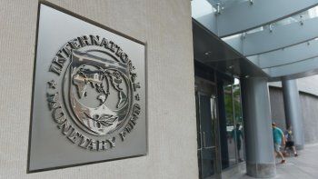 Fondo Monetario Internacional (FMI) Fondo Monetario Internacional (FMI)