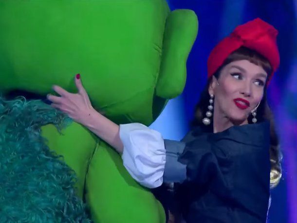 Quién es la máscara: un nuevo famoso quedó eliminado y sorprendió a todos