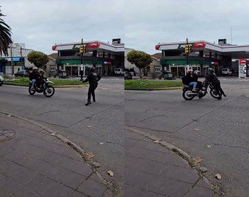 Insólito: la reacción de un policía para detener a una moto durante un control