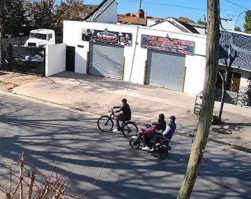 Motochorros le robaron una bicicleta a un nene de 11 años en Mar del Plata