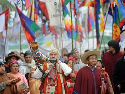 el gobierno derogo un decreto que declaraba la emergencia territorial de pueblos originarios el gobierno derogo un decreto que declaraba la emergencia territorial de pueblos originarios