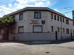 Hay 15 alumnos intoxicados en un colegio de Saavedra