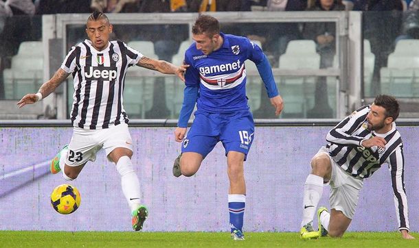 Con Tevez, Juventus goleó a Sampdoria y se mantiene en la cima de la Liga de Italia