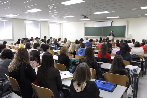 Por primera vez un Licenciado en Comercio y un Ingeniero podrían llegar a la Presidencia