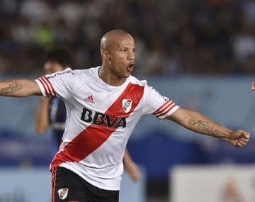 {altText(,Lo que Boca nunca pudo: River hizo TT el hashtag #リバープレートましょう)}