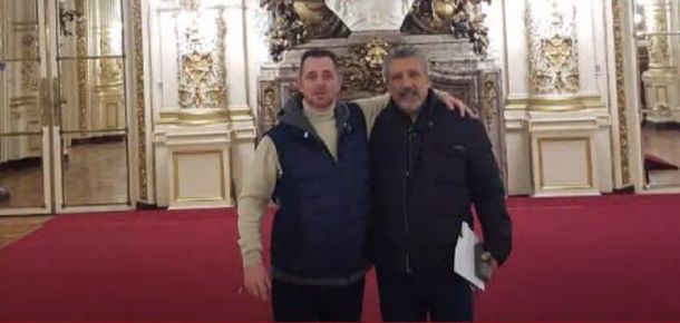 Aparecieron fotos de los espías de la AFI de Mauricio Macri en la Casa Rosada