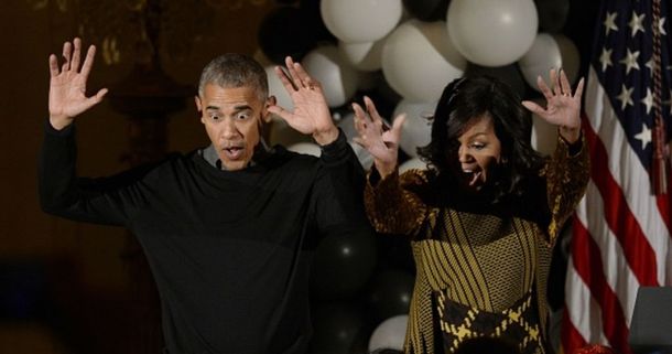El matrimonio Obama celebró su último Halloween en la Casa Blanca