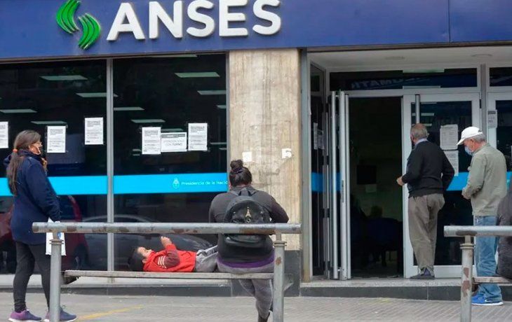 ANSES: quiénes cobran hoy y cuándo se paga el bono