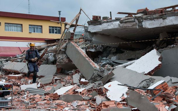 Tragedia en Brasil: al menos 7 muertos por un derrumbe