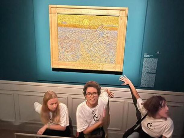 Activistas contra el cambio climático atacaron otra pintura de Van Gogh, ahora en Italia