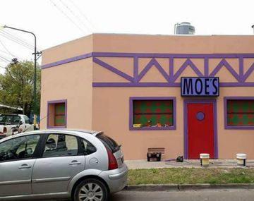 El bar de Moe entró en el radar de Fox y se complicó