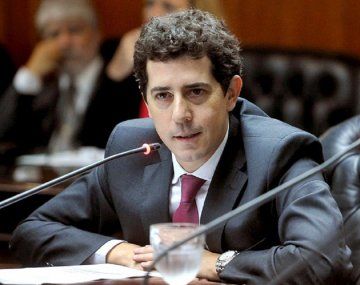 El cambio consiste en clausurar medios