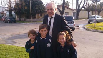 el heroe volvio a casa: asi recibieron a sabella en la plata, su ciudad natal el heroe volvio a casa: asi recibieron a sabella en la plata, su ciudad natal