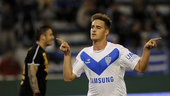 arsenal consiguio un agonico empate ante velez arsenal consiguio un agonico empate ante velez