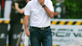 newells rechazo la renuncia de gustavo raggio newells rechazo la renuncia de gustavo raggio