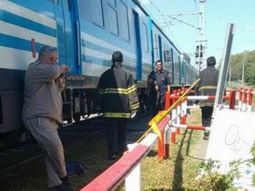 Un chico se tiró debajo de un tren luego de sacarse una mala nota