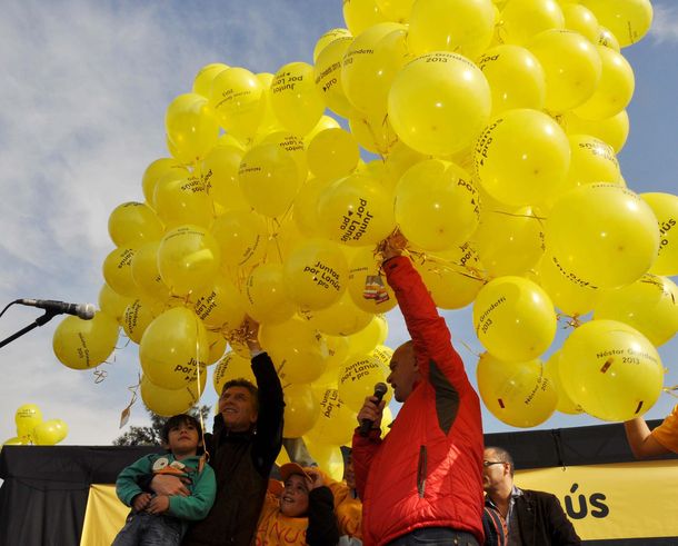 Macri y Grindetti en Lanús