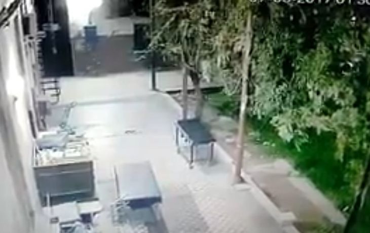 ¿Los fantasmas existen o el aburrimiento agudiza el ingenio? Mirá este viral