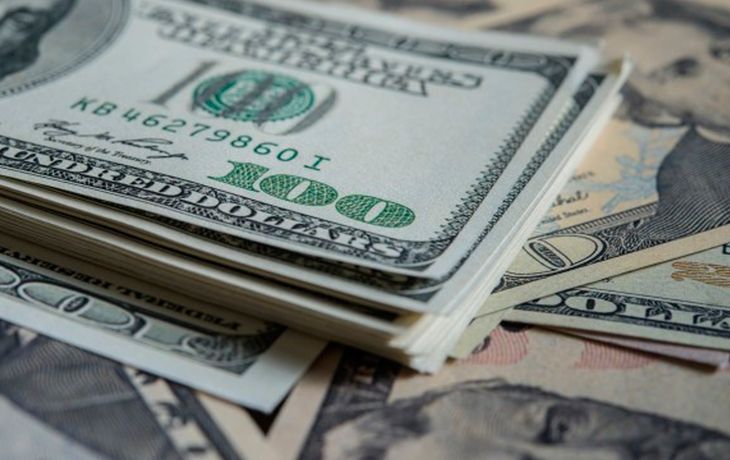 El dólar sigue en alza durante la segunda semana con control de cambios