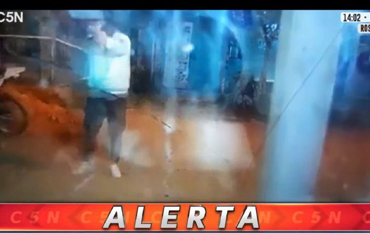 Rosario: robo, amenazas y balacera