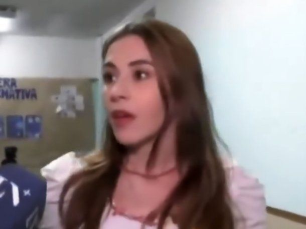 Marcela Pagano llevó un DNI viejo y no la dejaron votar: Están más estrictos Marcela Pagano llevó un DNI viejo y no la dejaron votar: Están más estrictos