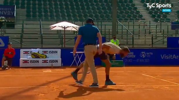Vergüenza en el Argentina Open: Benoit Paire protestó, escupió y se dejó ganar