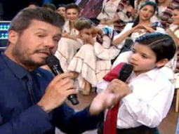 enoc, el nino cantante que sorprendio a marcelo tinelli por sus ocurrentes frases enoc, el nino cantante que sorprendio a marcelo tinelli por sus ocurrentes frases