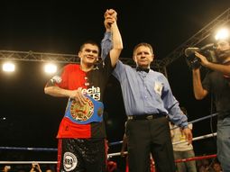 Maidana2