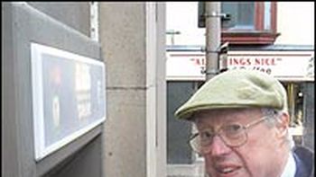 John Shepherd-Barron cajero automático John Shepherd-Barron cajero automático