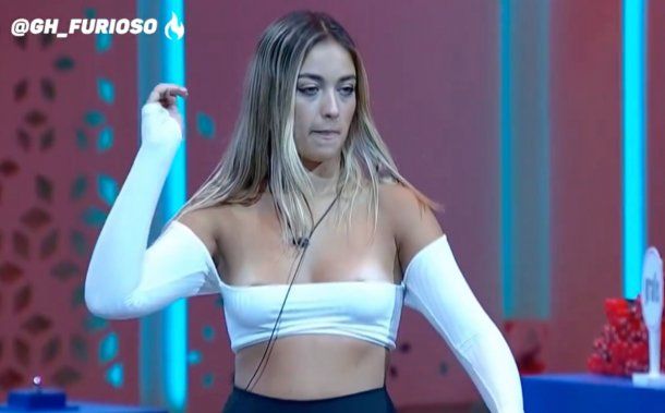 Gran Hermano: Florencia tuvo un descuido por su jugado look y cortaron la transmisión