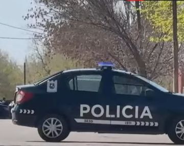 Situación controlada: la adolescente atrincherada en una escuela de Mendoza entregó el arma