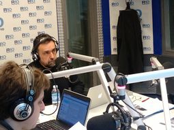 Roberto Navarro en las mañanas de Radio 10. Roberto Navarro en las mañanas de Radio 10.